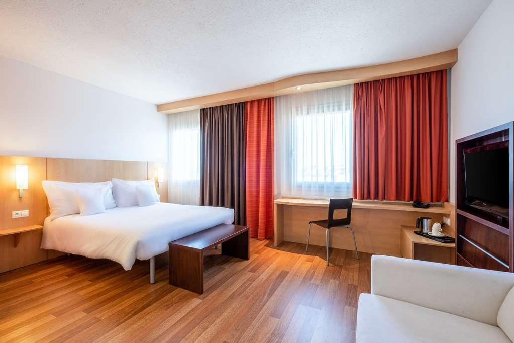 Comfort Hotel Olomouc Centre Стая снимка