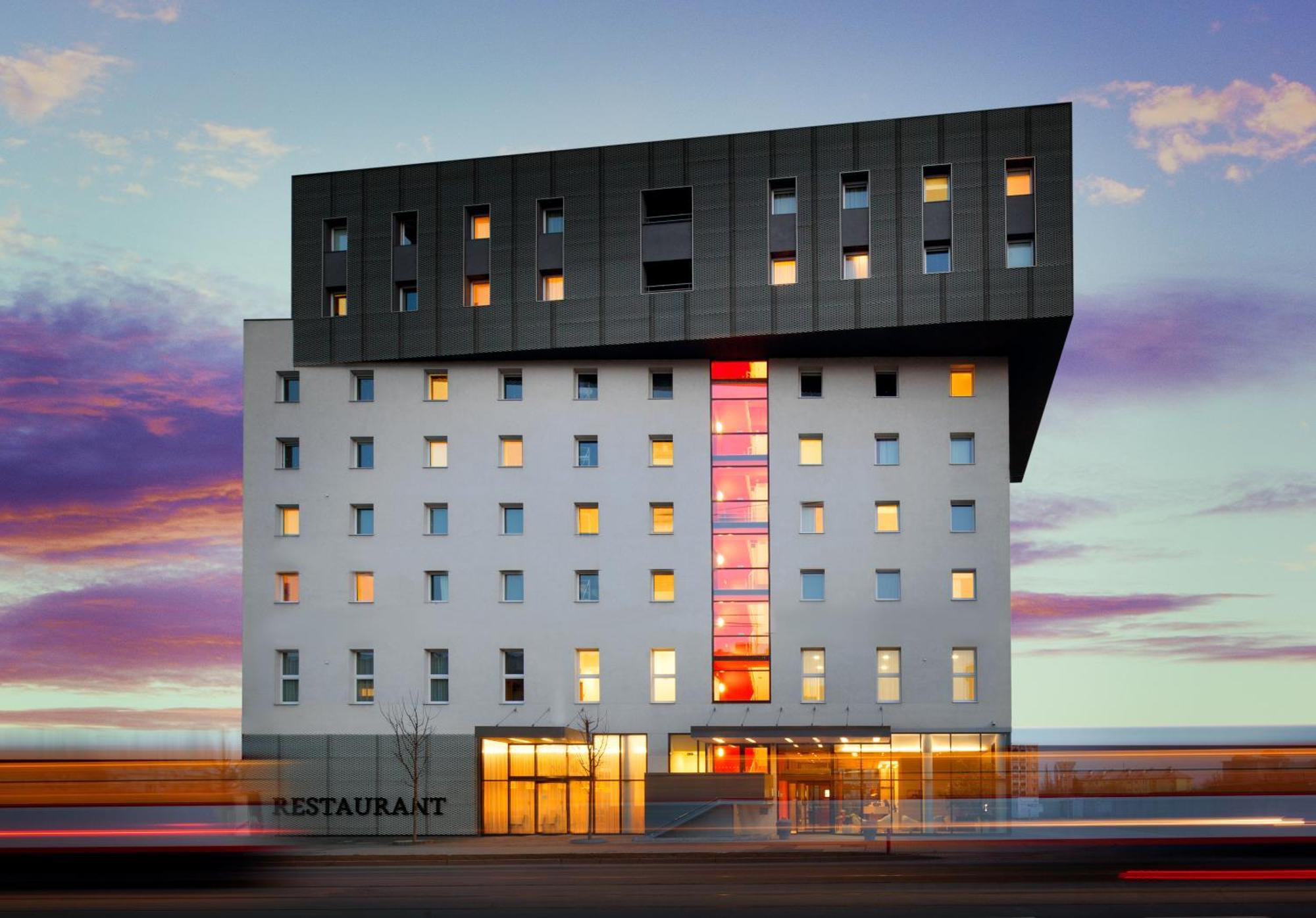 Comfort Hotel Olomouc Centre Екстериор снимка