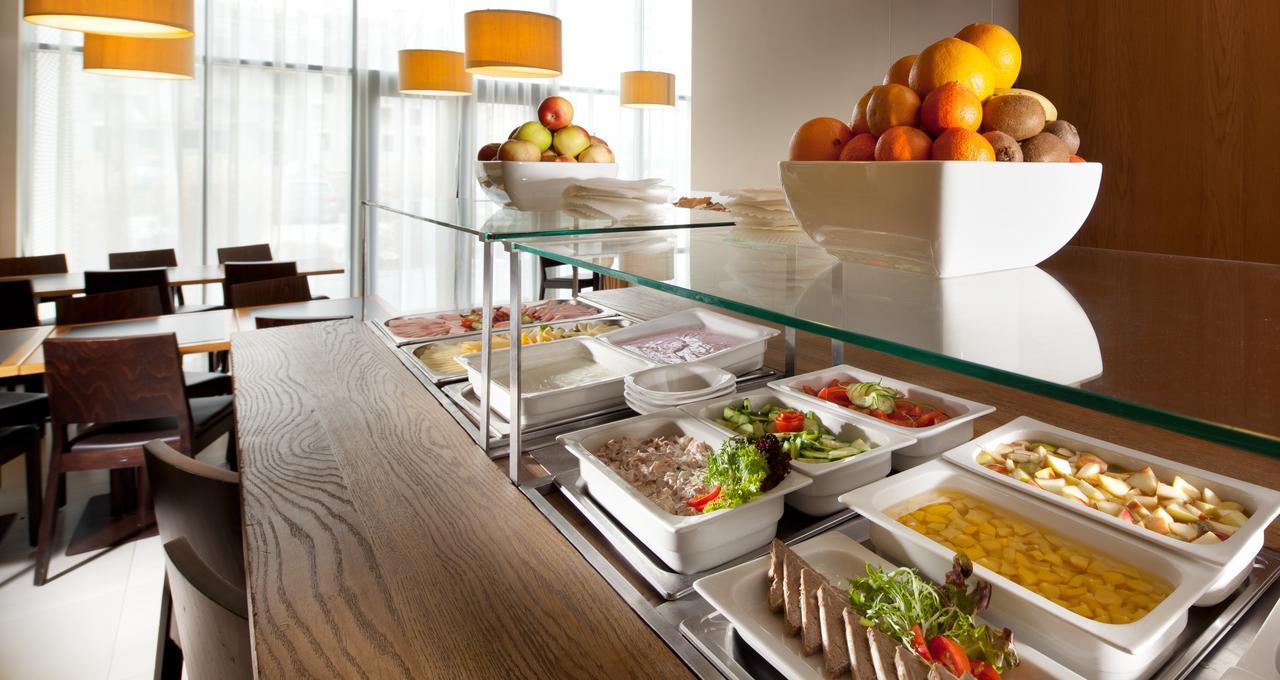 Comfort Hotel Olomouc Centre Екстериор снимка