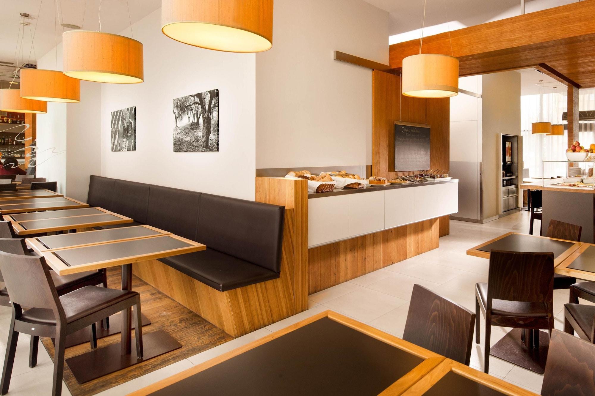 Comfort Hotel Olomouc Centre Екстериор снимка